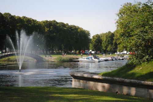 �htu P�ik 4 City Center Apartment
