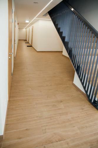Riverside Apartment 3