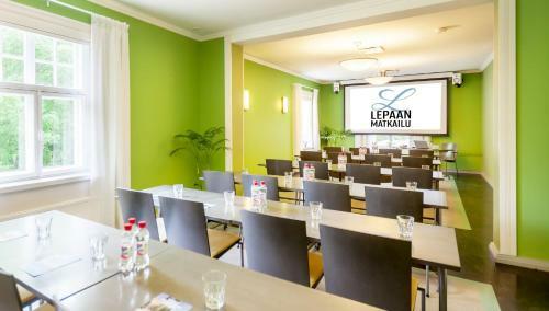 Apartamento Lepaan Kartanon Toimela