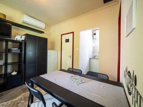 Liget Holiday Home