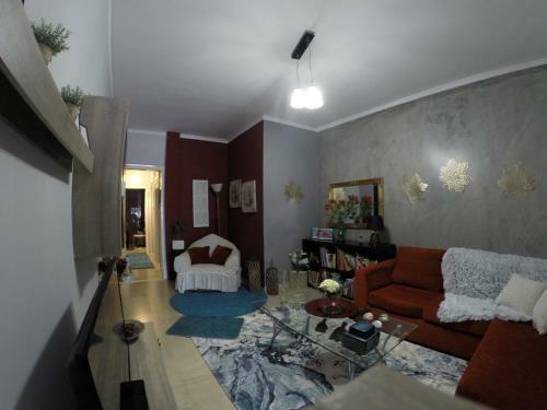 George Apartment