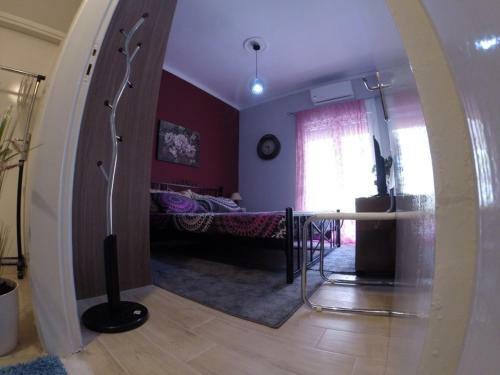 George Apartment