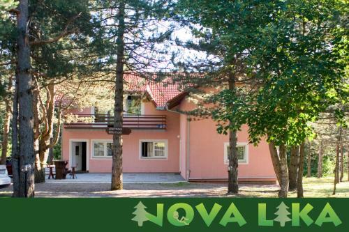 Hostal Apartments Nova Lika