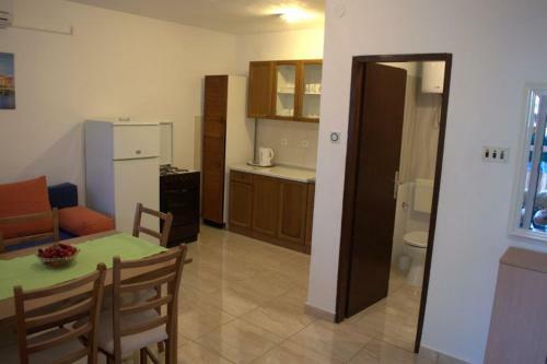 Apartments Mira