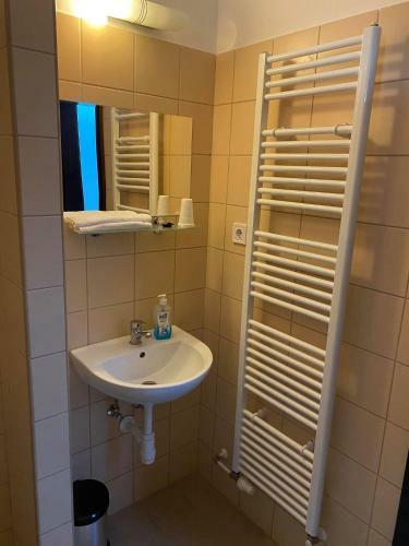 F�rjes Apartments