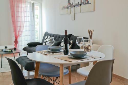 Apartment White