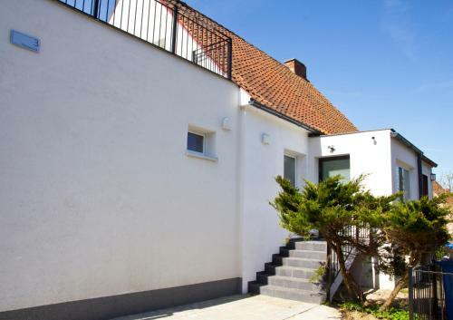 Zen House No. 1