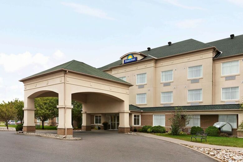 Hotel Days Inn Ottawa Airport