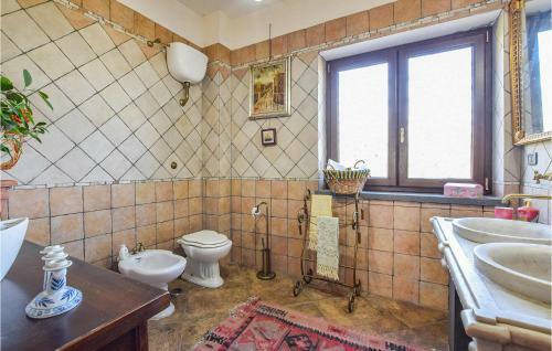 Amazing Home In Squille With Wifi And 4 Bedrooms