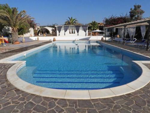 Maganuco Beach Bungalow