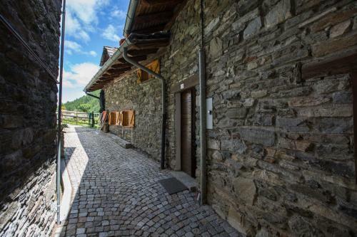 Tipica Casa Di Montagna In Loc. Melignon ? Rhemes