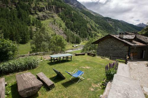 Tipica Casa Di Montagna In Loc. Melignon ? Rhemes