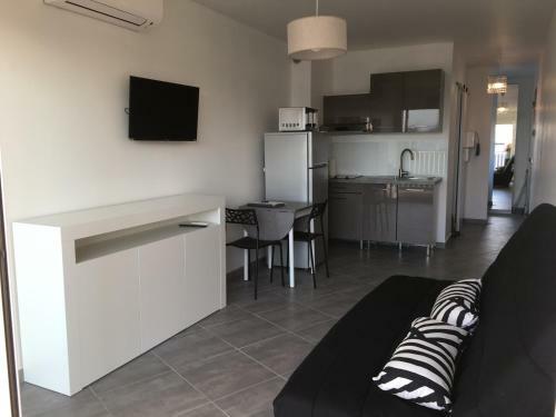Apartamento Studio Climatis� Renov�