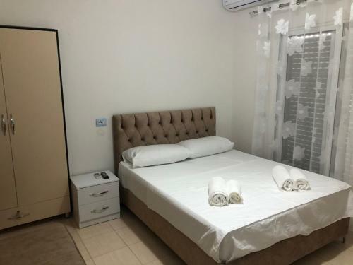 Hostal Elton Tafa Guesthouse