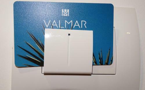 Valmar Hotel