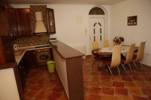 Hostal Vila Nara