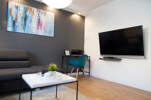 Modern Mediterranean Apartment