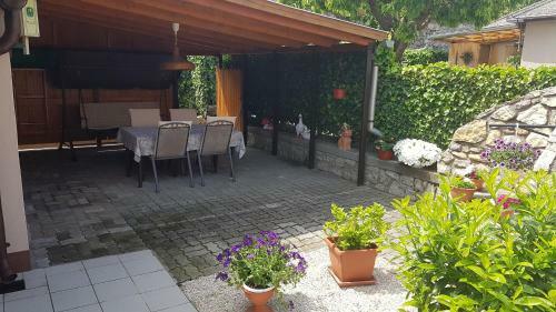 Tini Apartman