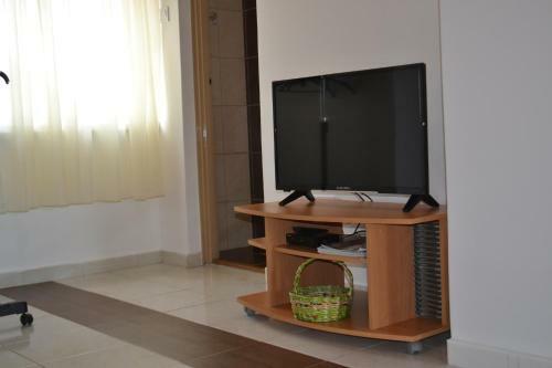 Csal�di Apartman Balatonkereszt�ron