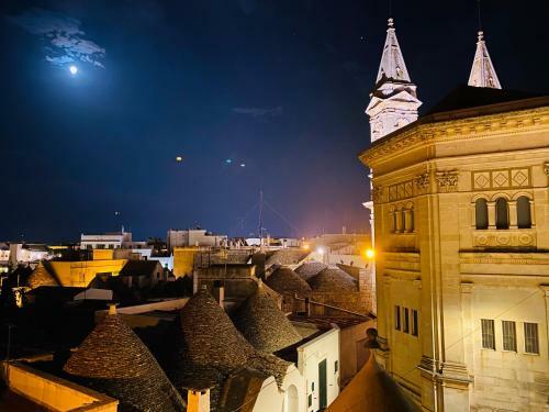 Hostal Trullo Con Doccia Emozionale Di Trulli Mamma Maj