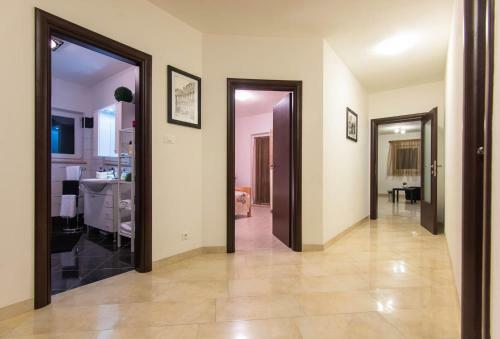 Villa House Paola
