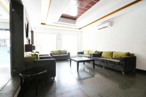 Capital O 46016 Hotel Kay Kay Delight