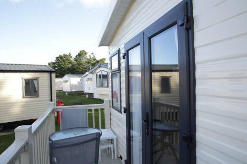Edinburgh - Seton Sands-cameo Caravan-pet Friendly
