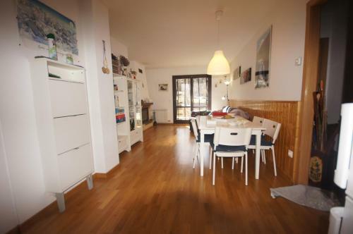 Apartamento L� Artiga De Sesu�