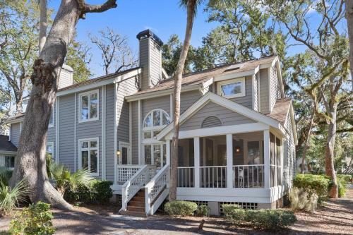 Villa 7602 Huntington