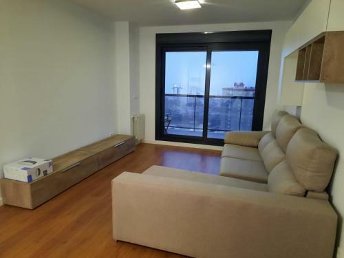 Apartamento Con Piscina Y Vistas Al Mar