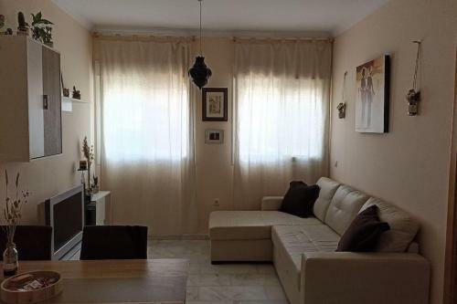 Bonito Apartamento En Chilches. M�laga