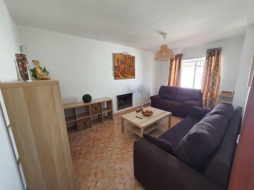 Mucho Arte Muy Cerca Del Mar, Con Piscina Privada