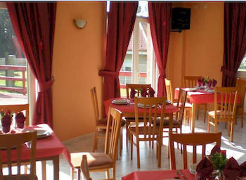 Hotel Chamui�as