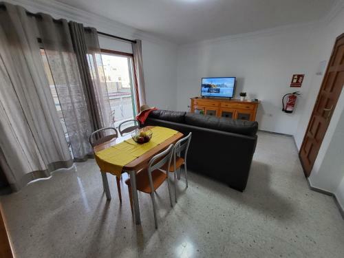 Coral 2 - 3 Bedroom Apartment In Los Abrigos