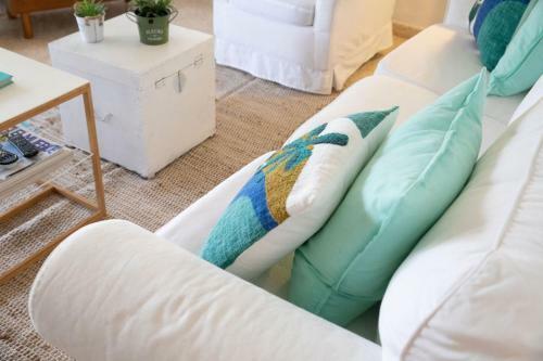 Villa Can Contest�