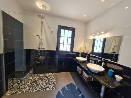 Attractive Holiday Home In Corbara With Private Pool