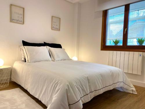 Apartamento Casa Con Jardin A 2 Min Playa, Garaje Privado