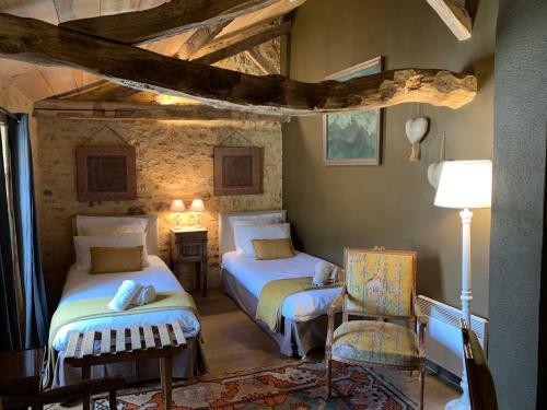 Bed & Breakfast Villa Marguerite Chambres Et Table D Hotes de Charme