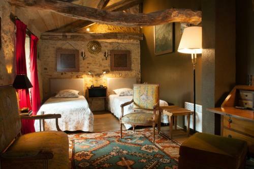 Bed & Breakfast Villa Marguerite Chambres Et Table D Hotes de Charme