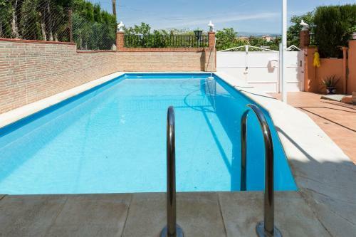 B&B Habitaciones Iraizas Con Piscina