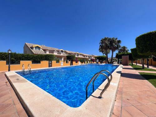 Mediterranean Style Quad House In Lomas de Cabo Roig Cr0663