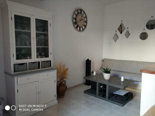 Los Robles 6 Portman