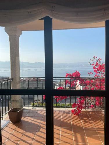 Impresionante Chalet En Segunda L�nea de Playa