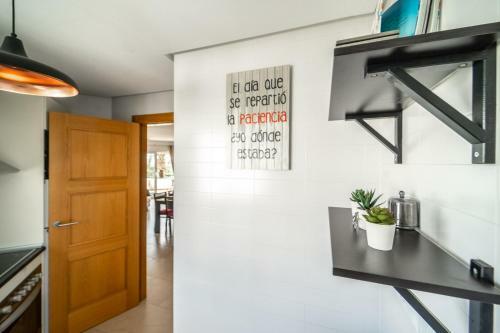 Stylish One Bed Apartment With Nice Golf Course Views Hole 18 - Ao923lt