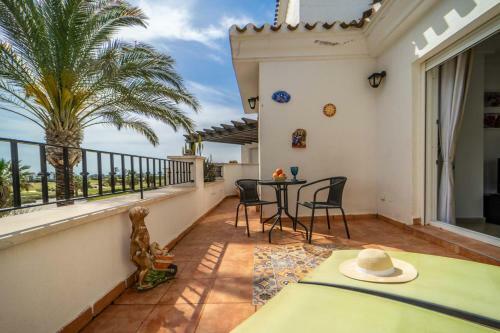 Stylish One Bed Apartment With Nice Golf Course Views Hole 18 - Ao923lt