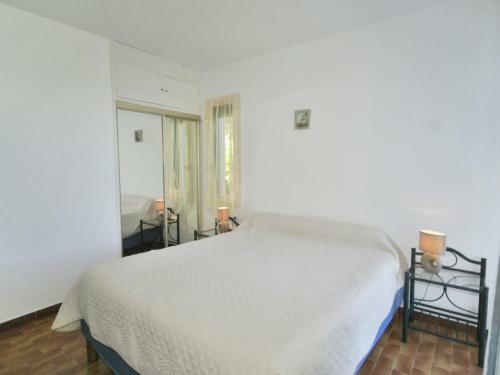 Attractive Villa In Moriani Plage At Sea