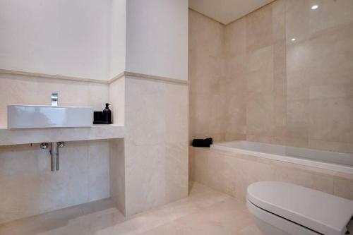 Spectacular Luxury Villa In Complete Silence
