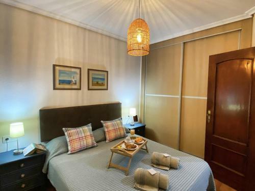 Walk To Golf Heated Pool Apartment