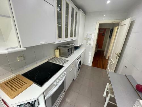 Apartamento Duplex Con Piscina Y Garaje Cerca de La Playa