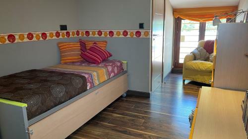 Hostal Room In Chalet - Cozy Private House With Pool, Bb